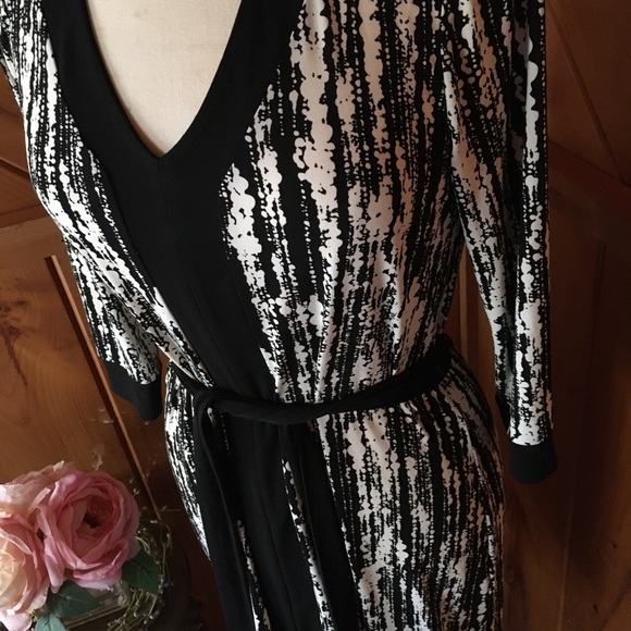 New Banana Republic Dress - Picture 2 of 5